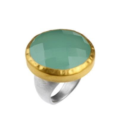 <P dir=ltr class=Body>Round Faceted Peruvian Chalcedony Ring wrapped in 24K Gold with Sterling Silver Band 25mm x 25mm Available any Size! </P>