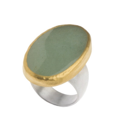 <P dir=ltr class=Body>Giant long oval Aventurine ring wrapped with 24K Gold on a Silver Sterling band Stone Size: Width 21mm Hight 32mm</P>