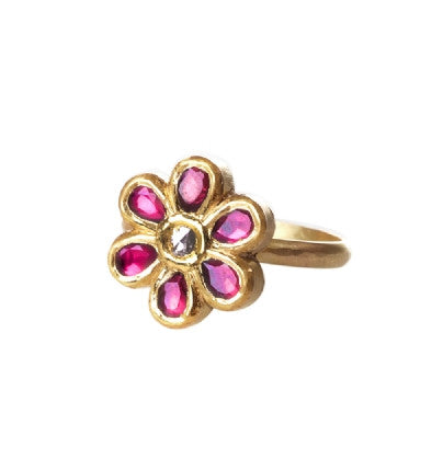 <P class=Body dir=ltr>Beautiful Flower-shaped 18K solid Gold ring with Pink Tourmalines and a rose cut Diamond Available size 5, 5.5 and 6 Only!</P>