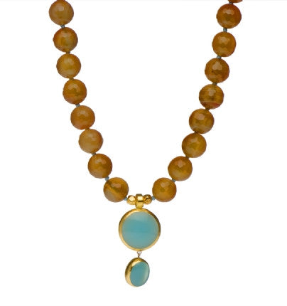 <P dir=ltr class=Body>Round Carnelian necklace with 2 Large Peruvian Chalcedony stones wrapped with 24k gold 18" Long</P>