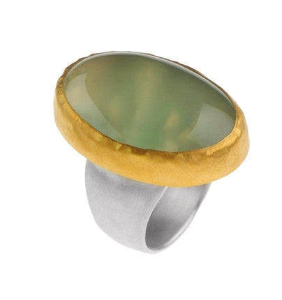<P Large oval Prynite ring wrapped with 24K gold on a sterling silver band </P> <P class=MsoNormal style="unicode-bidi: embed; DIRECTION: ltr; TEXT-ALIGN: left; MARGIN: 0cm 0cm 0pt" dir=ltr><SPAN style="FONT-SIZE: 10pt; FONT-FAMILY: Arial; COLOR: #000000">Measurements of the stone 20 x 30 mm. Size 7.75 Only!</P>