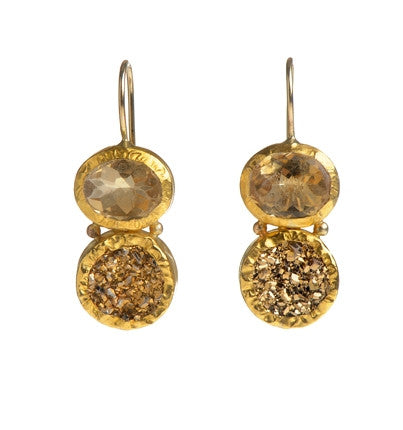 <P>Double stone Earrings of Citrine and Pyrite wrapped with 24k Gold Hang 32mm Width 12mm</P>