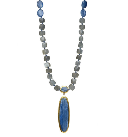 <P dir=ltr class=Body>Gray Moonstone Necklace with two Drops Of Kynite wrapped with 24K Gold and a small Zircon 18" Long or upon request Measurments of Drop approx 45mm x 15mm</P>