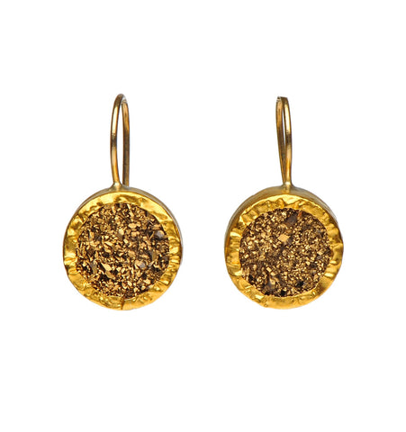 <P dir=ltr class=Body>Small Pyrite Earrings wrapped with 24K Gold Hang 20mm Width 11mm</P>