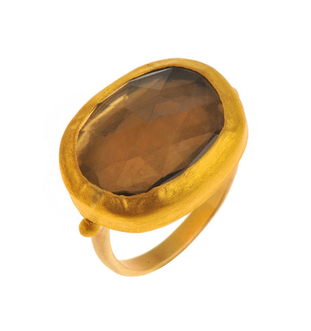 <P dir=ltr class=Body>Uneven shaped Beer Quartz Gold Ring wrapped with 24K Gold Available any size! Shape and size of Stone may vary</P>