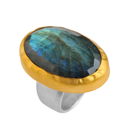 <P dir=ltr class=Body>Extra large faceted Labradorite ring wrapped with 24k gold with sterling band Available any size! Color of Stone may vary</P>