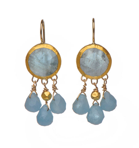 <P dir=ltr class=Body>Round Aquamarine Earrings wrapped with 24K Gold with three Aquamarine drops Hang 40mm Width 14mm</P>