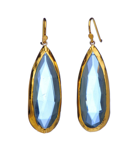 <P dir=ltr class=Body>Long Blue Quartz Earrings wrapped with 24K Gold Hang 44mm Width 13mm</P>