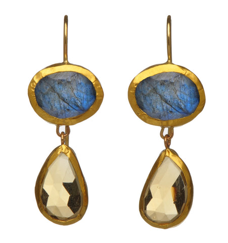 <P dir=ltr class=Body>Double stone of Labradorite and Citrine Both wrapped with 24K Gold Hang 35mm Width 14mm</P>