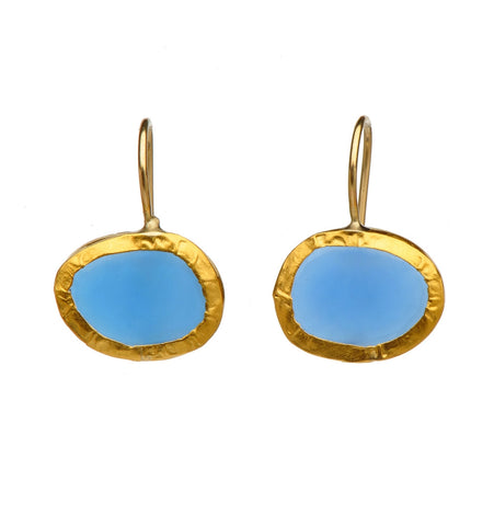 <P dir=ltr class=Body>Oval Blue Onyx Earrings wrapped with 24K Gold Hang 20mm Width 15mm</P>