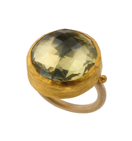 <P dir=ltr class=Body>Round Lemon Quartz Ring wrapped with 24k Gold on Gold Band Measurments of stone is 20mm Available any size!</P>