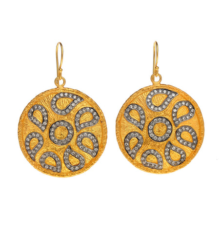 <P dir=ltr class=Body>Round 24K Vermeil Earrings with Zircon Leafs Hang 50mm Width 33mm</P>