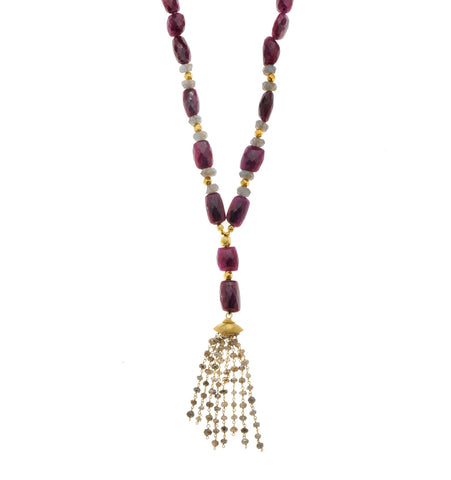 <P dir=ltr class=Body>Long Ruby and Labradorite Necklace with 18K Gold Beads and Dome</P>