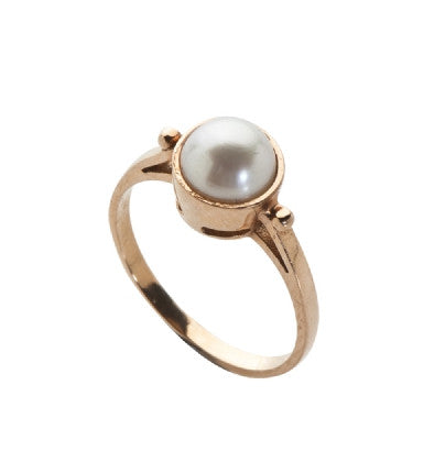 This divine one-of-a-kind Ring is finely handcrafted of 14K Rose Gold with a beautiful luminous white Pearl in the center. The design is timeless, reminding us of days gone by, and it is absolutely elegant and feminine, enhancing any outfit in your wardrobe. Available sizes&nbsp; 6.25 and 6.75 Only!